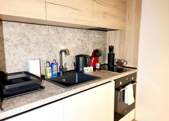 Azure Coast Horizon - Free Parking Apartament *