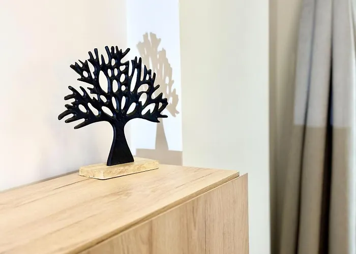 Azure Coast Horizon - Free Parking